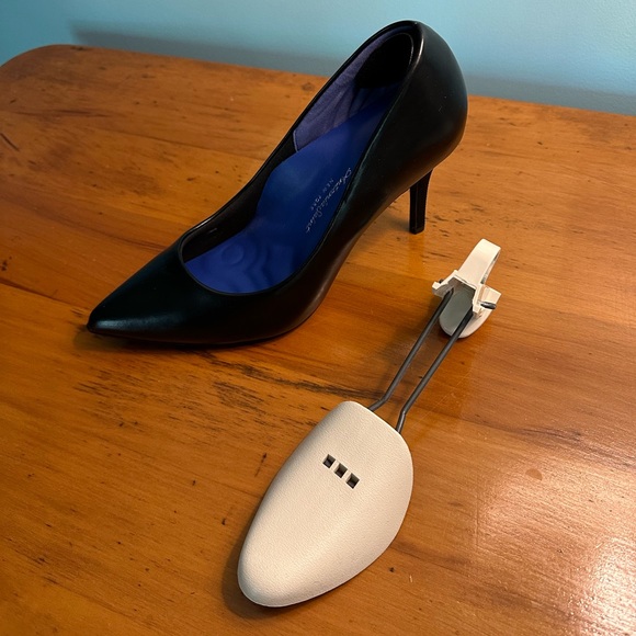 Victoria 2.0 Heel by Antonia Saint - 9B - Picture 12 of 16